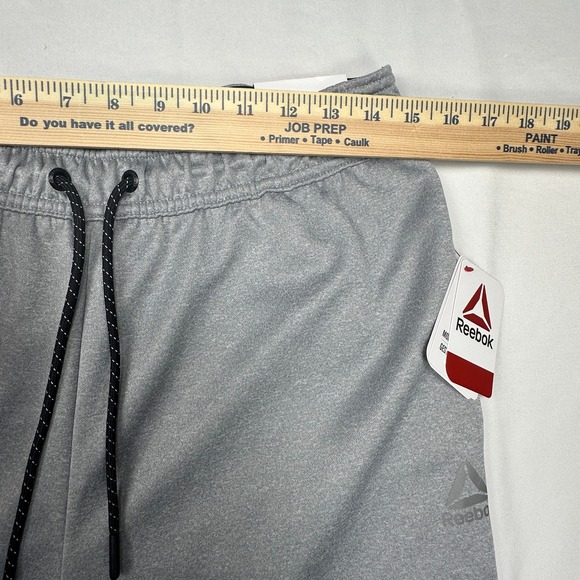 Reebok Mens Tapered Slim Joggers Gray Black Ankle Zip Sweatpants Medium NWT - Picture 5 of 9